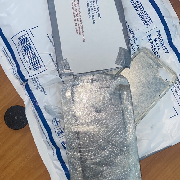 I placed an Order for an IPHONE11 with OscarSarnecki and this is what I received - Picture 8 of 9